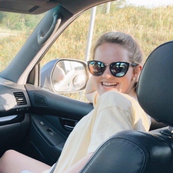 Meet your Posher, Kennedy - Picture 1 of 1